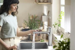 Hansgrohe Zesis M33 Kjøkkenarmatur, Uttrekkbar Tut, Krom 2 Hansgrohe Zesis M33 Kjøkkenarmatur, Uttrekkbar Tut, Krom -Intra Butikk hansgrohe zesis m33 kjkkenarm 5