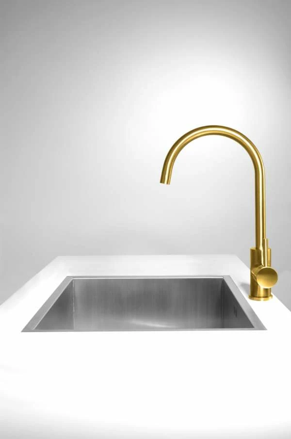 Primy Steel Curve Sand kjøkkenarmatur, messing Primy Steel Curve Sand Kjøkkenarmatur, Messing -Intra Butikk primy steel curve sand kjkken 1